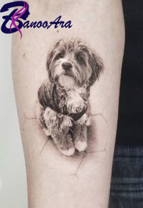 تاتو سگ | 🐩 نماد تاتوی سگ | تاتوی سگ روی بازو | تاتو نماد وفاداری | معنی خالکوبی سگ